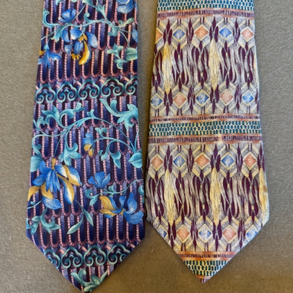 Metropolitan Museum of Art 100% Silk Ties Lot of 2 - Picture 2 of 5